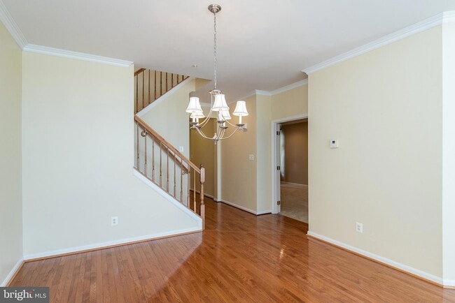 Building Photo - 415 Granville Ct