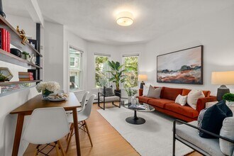 Building Photo - 30 Union St