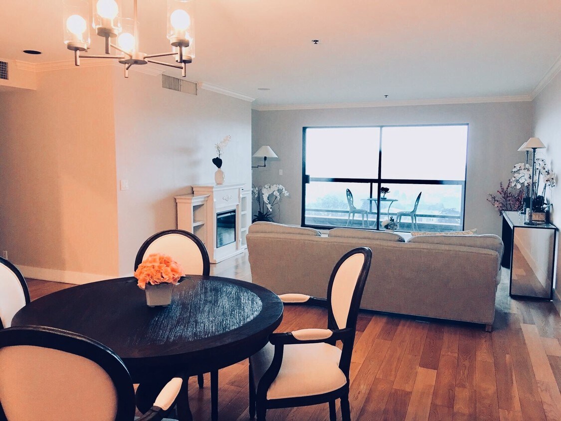 Foto principal - 10724 Wilshire Blvd
