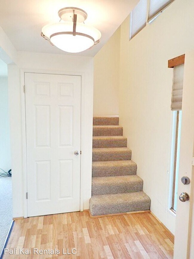 Building Photo - 3 br, 2.5 bath House - 208 Mehani Circle