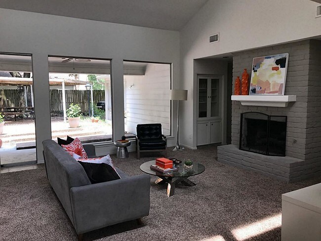 Building Photo - 1410 Cedar Pass Ct