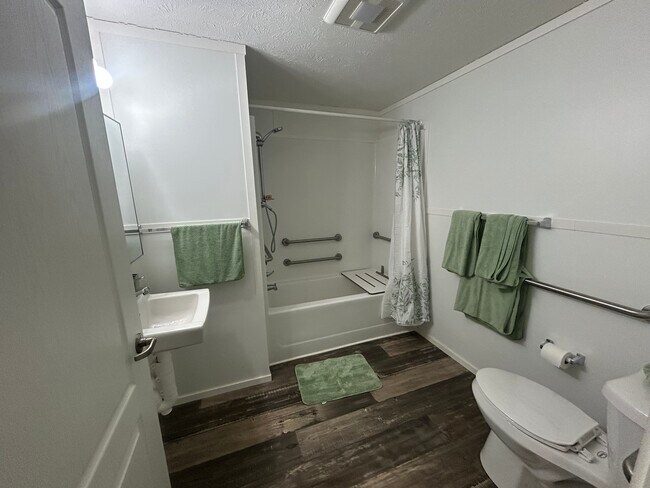 Foto del edificio - 403 NW Park St