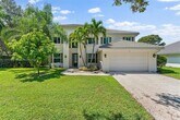 Primary Photo - 1019 Egret Cir N