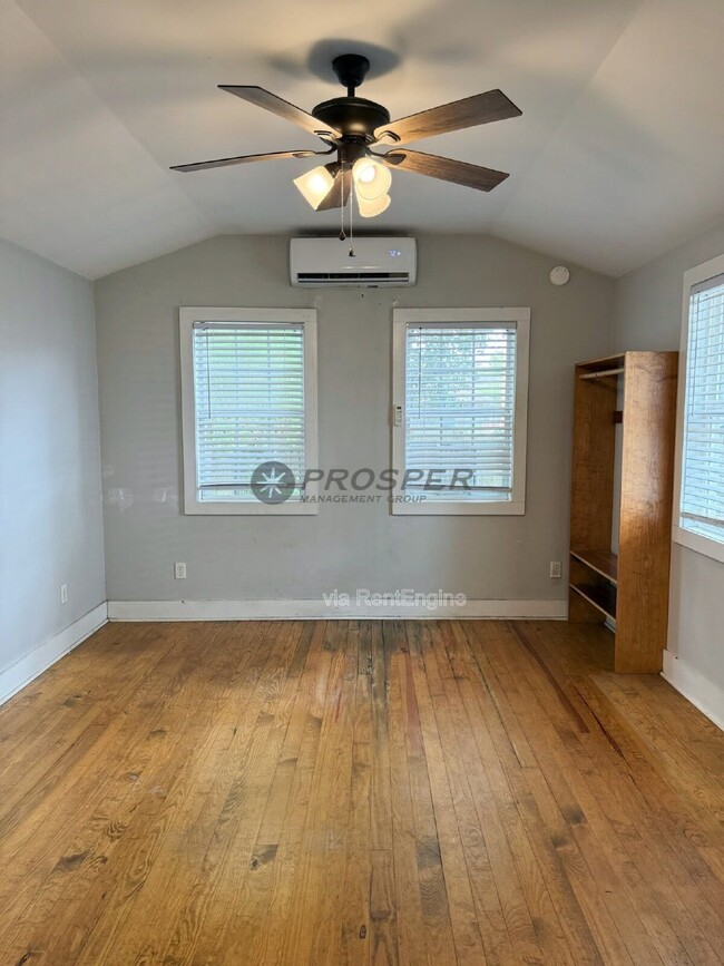 Building Photo - 53 Cypress St