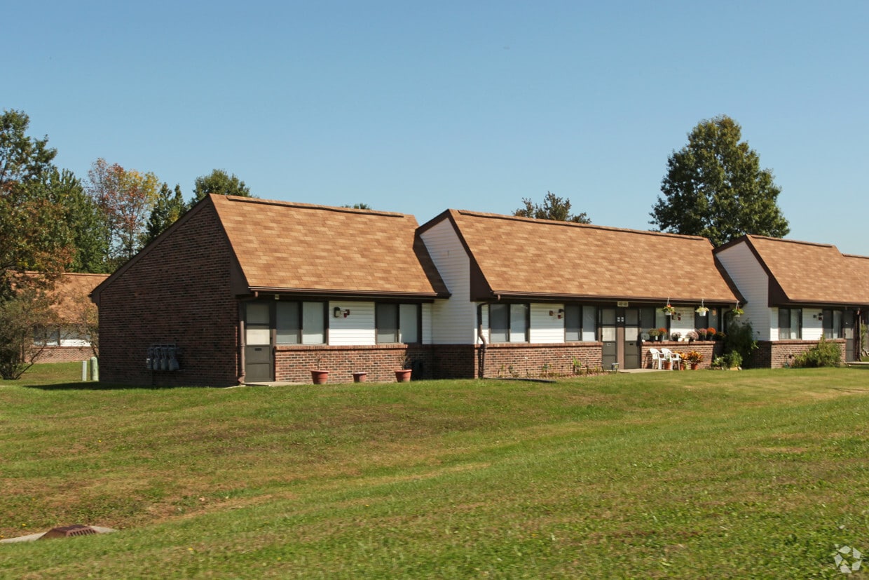 Primary Photo - Noltemeyer Wynde Complex