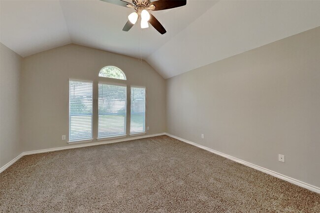 Foto del edificio - 20214 Stone Falls Ct
