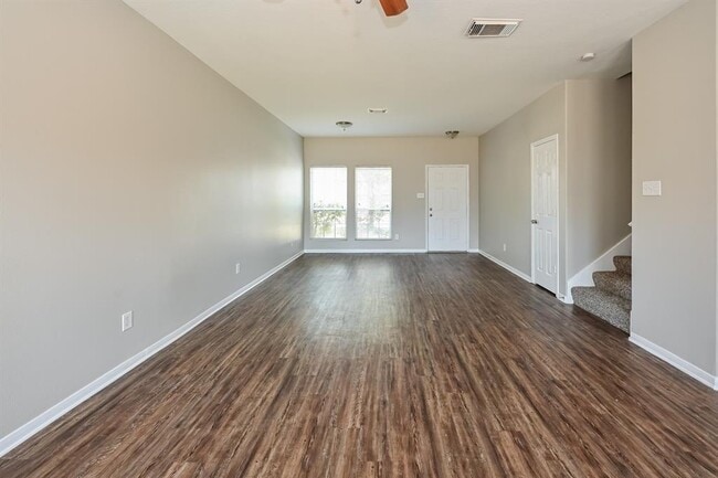 Building Photo - 17907 June Forest Dr