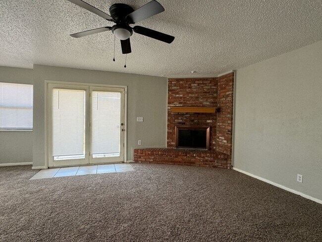 Building Photo - 7007 SW Green Terrace Blvd
