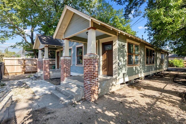 Building Photo - 1007 Paschall St