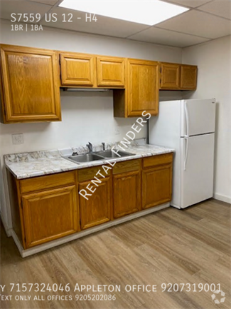 Building Photo - S7559 US-12