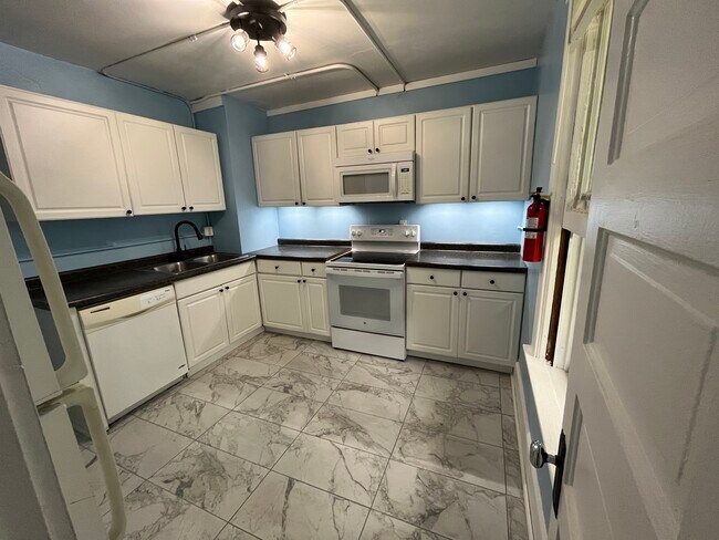 Foto del edificio - 603 W High St