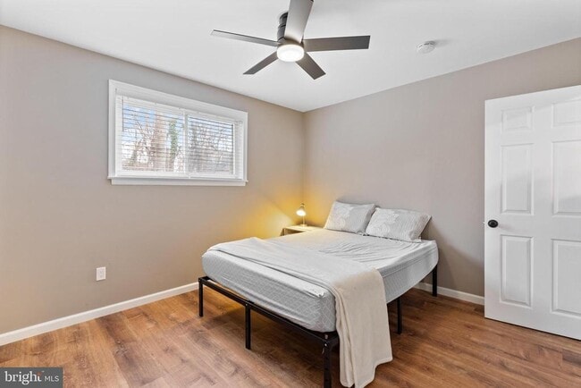 Building Photo - 331 Ripka St