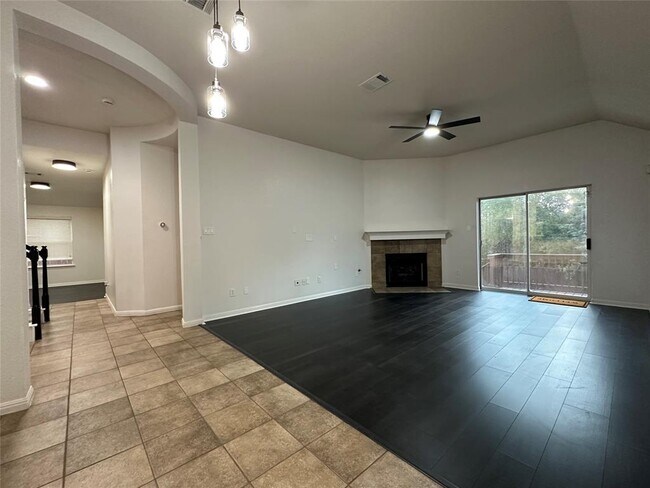 Building Photo - 13105 Appaloosa Chase Dr