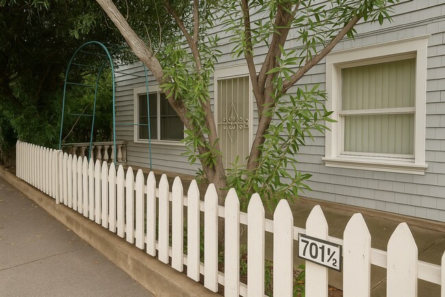 Foto del edificio - 701 6th Ave