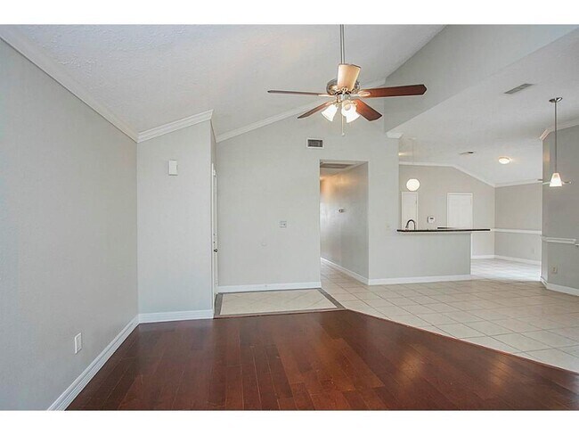 Building Photo - 10719 Autumn Meadow Ln