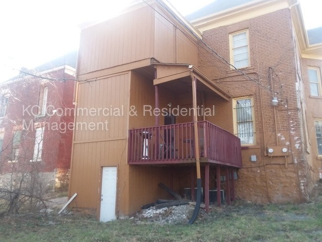 Foto del edificio - 2219 Brooklyn Ave