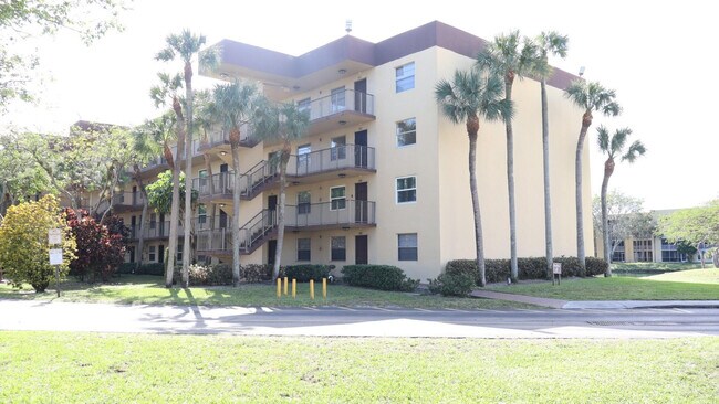Foto del edificio - 3101 NW 47th Terrace