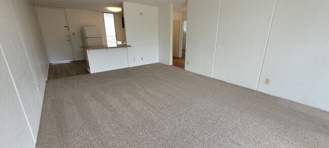 Foto del edificio - "Woodlawn Terrace" Melemanu 2 Bedroom, 1 Bath and 1 Reserved Parking