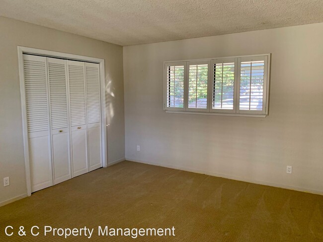 Building Photo - 3 br, 3 bath House - 2972 Cormorant Rd