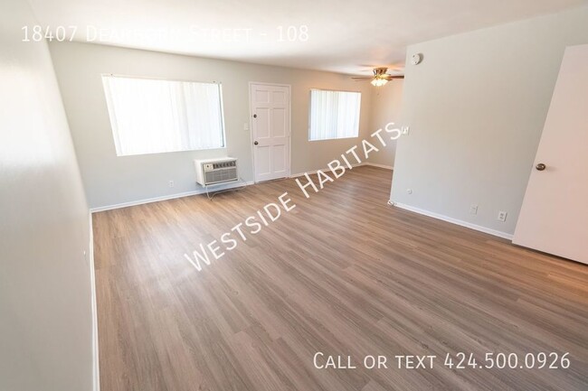 Building Photo - 18407 Dearborn - Gorgeous, fully renovated...
