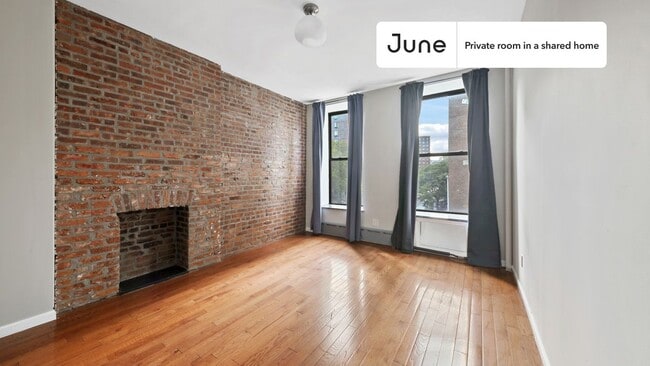 Building Photo - Room in Shared 2 bed/1 bath home