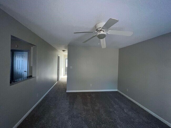 Building Photo - 4555 Addington Dr