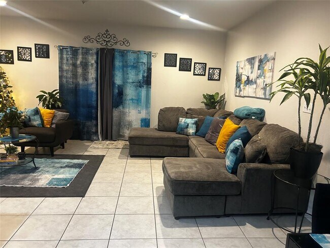 Foto del edificio - 1709 Arendale Dr