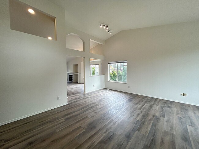 Foto del edificio - 3 bedroom Rambler in Browns point