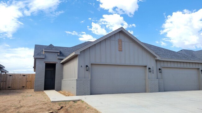 Building Photo - 7206 22nd Pl