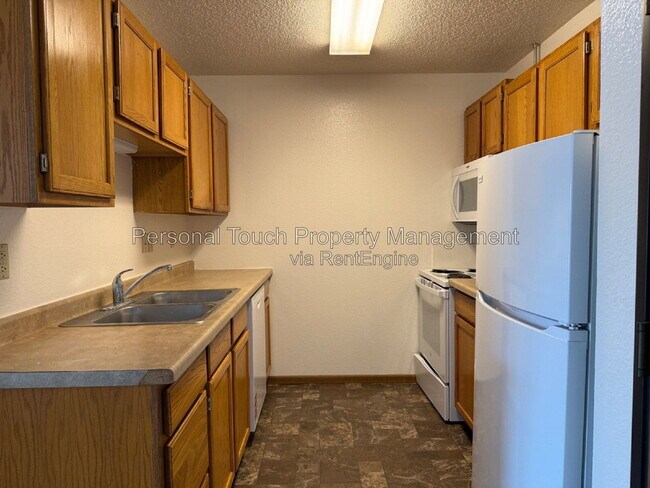 Foto del edificio - 1401 12th St E