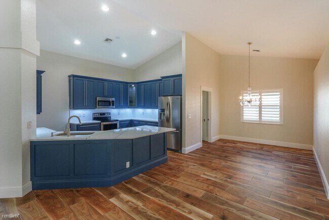 Foto del edificio - 3 br, 2 bath House - 6610 Blue Bay Cir