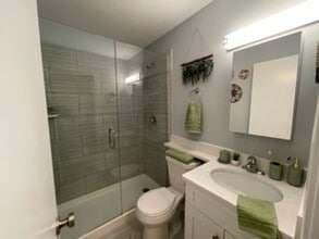 Building Photo - 5240 N Winthrop Ave