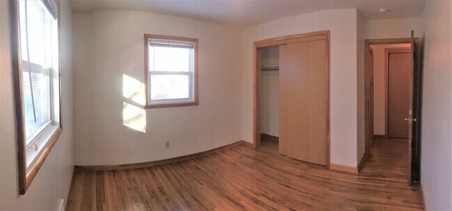 Foto del edificio - 1540-1542 5th Street SW