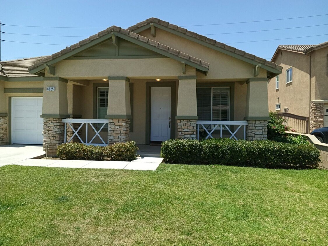 Charming 4bed 3bath in Eastvale! - Charming 4bed 3bath in Eastvale!