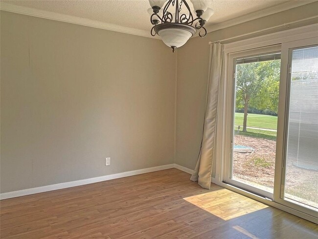 Building Photo - 100 Lido Cir