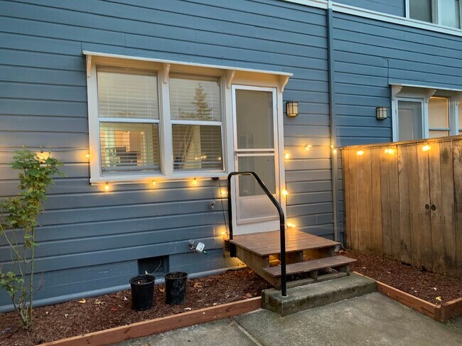 Foto del edificio - 97 Martin Dr