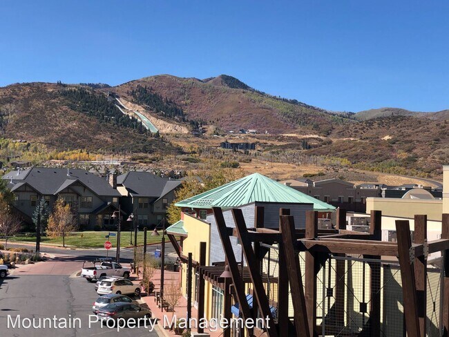 Foto del edificio - 2 br, 2 bath House - 6169 Park Lane South,...