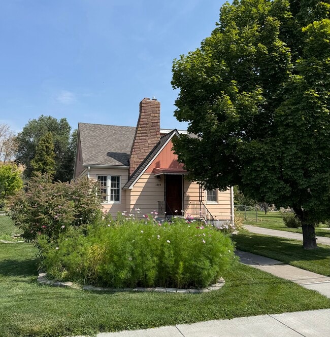 Building Photo - 1838 S 2nd Ave
