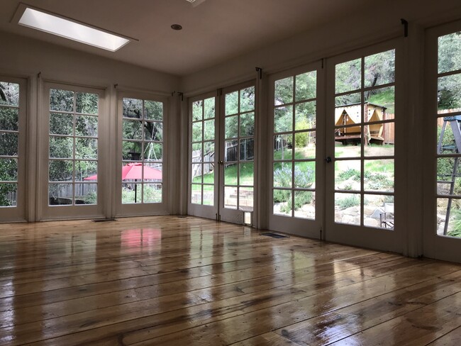 Living Room - 1262 N Topanga Canyon Blvd