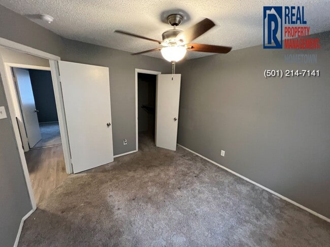 Building Photo - 5707 Sonora Dr