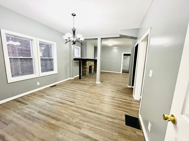 Building Photo - 2532 Sullivant Ave