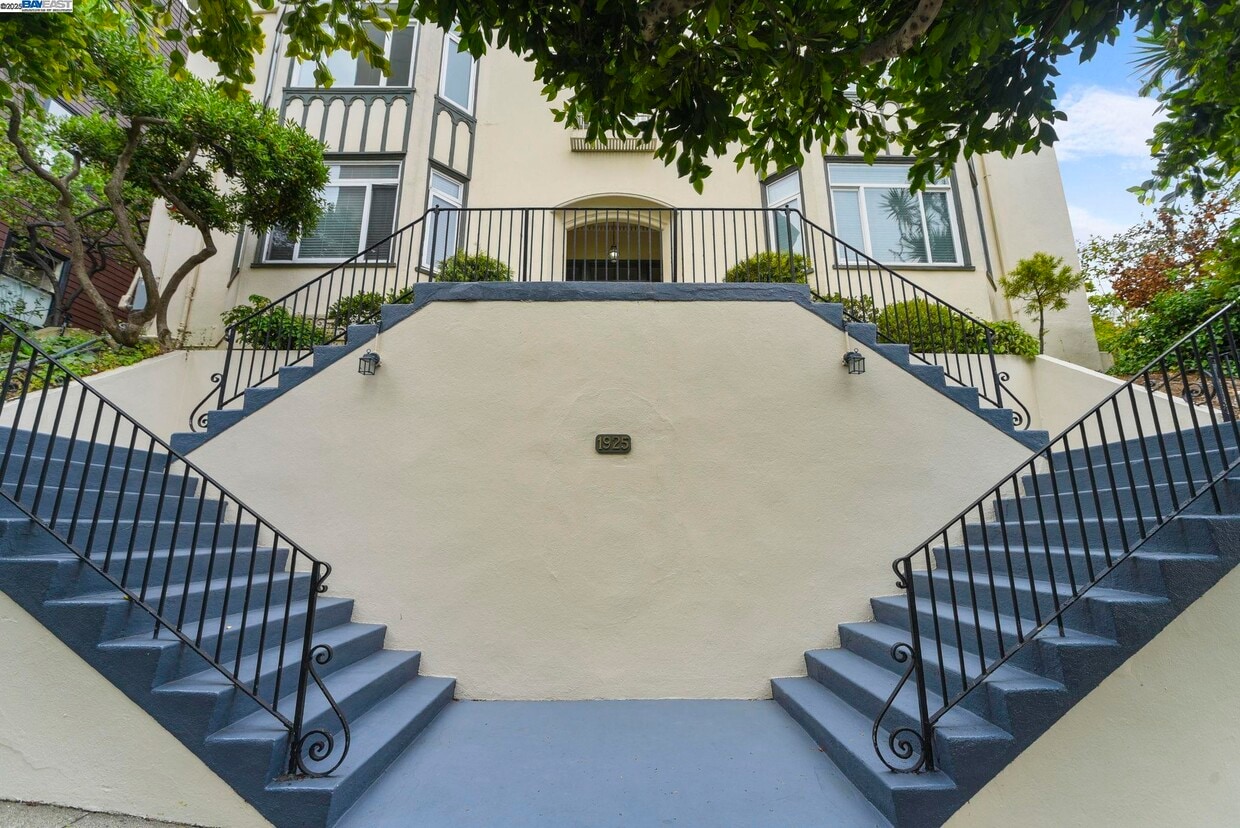 Foto principal - 1925 Leavenworth St