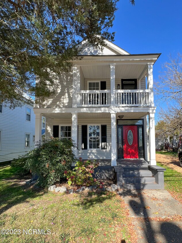 309 E Church St, Edenton, NC 27932 House Rental in Edenton, NC