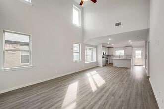 Building Photo - 2907 Doggett Dr