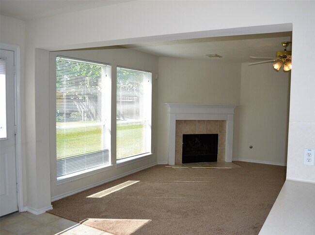 Foto del edificio - 3426 Auburn Hollow Ln