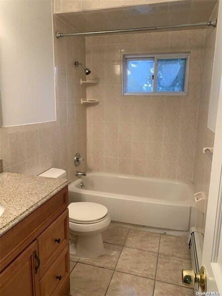 Foto del edificio - 120 Ketridge St