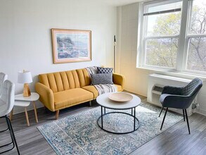 Building Photo - 2515 Burnet Ave