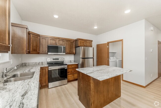 Building Photo - Sundance Ridge Townhomes