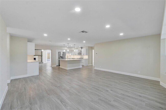 Foto del edificio - 4300 NW 3rd Ct