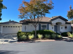 Building Photo - 751 Silchester Ct